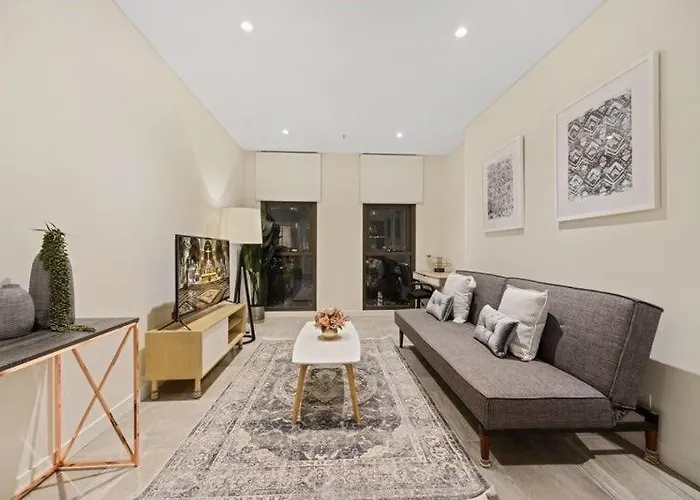 Stylish Apt In The Heart Of Darling Harbour